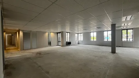 Sandton Sandown- 556sqm Ground Floor Building 5, Grayston Office Park,128 Peter Road to (24)